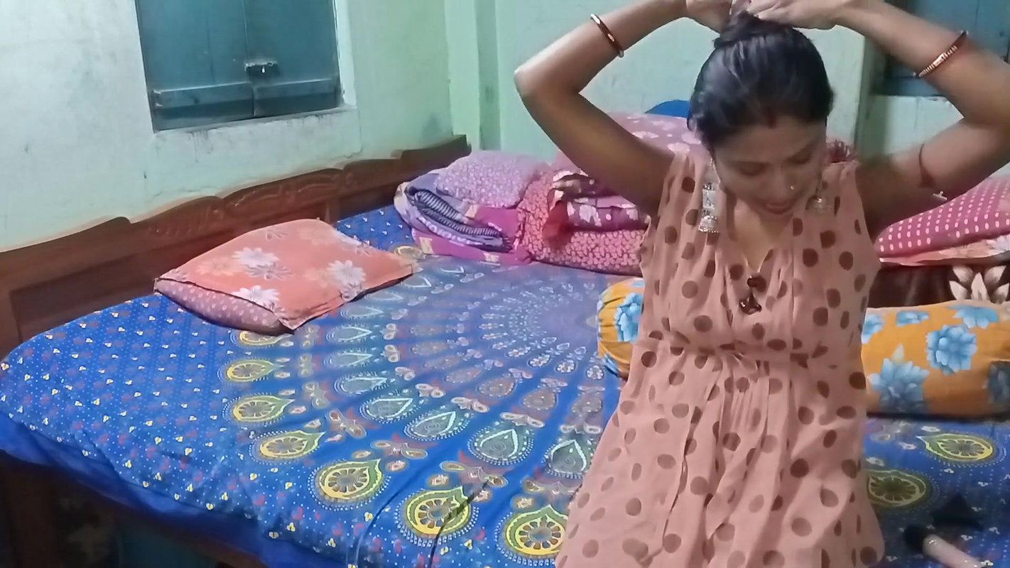 Indian Bengali Sweety Vabi Sex at Step Nephu