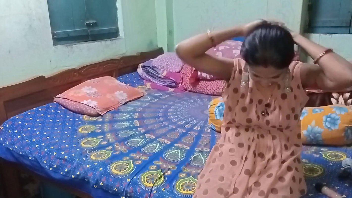Indian Bengali Sweety Vabi Sex at Step Nephu