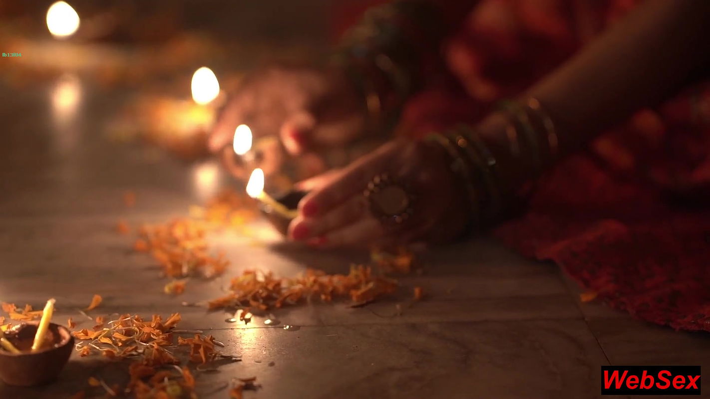 Indian Beautiful Girl Sex! Diwali ka Jashn