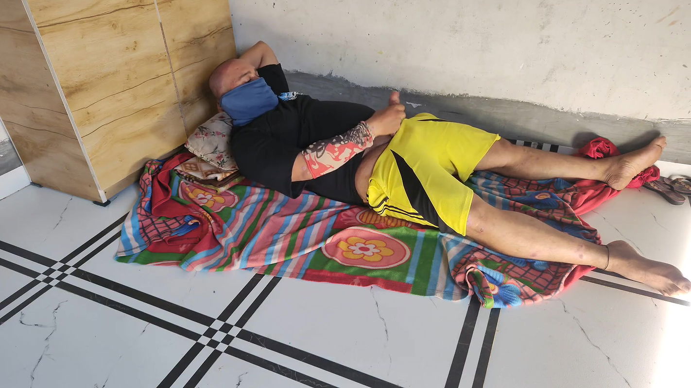 India couple sex chut chat kar Pani nikala fuck aur land ki massage home hindi audio show