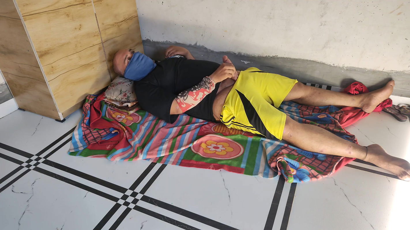 India couple sex chut chat kar Pani nikala fuck aur land ki massage home hindi audio show