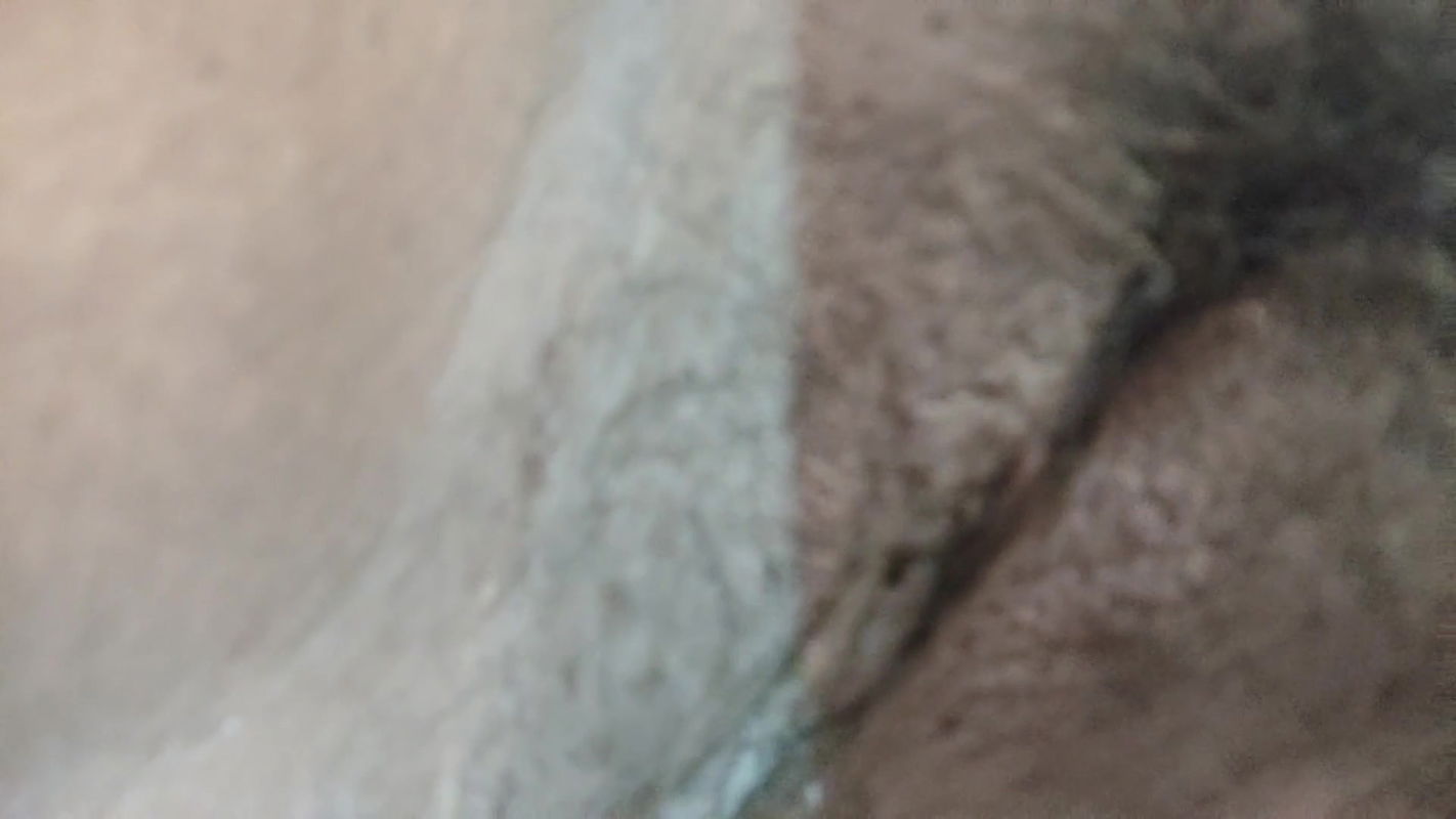 In the heat of youth, sister-in-law masturbated by fingering her naked pussy