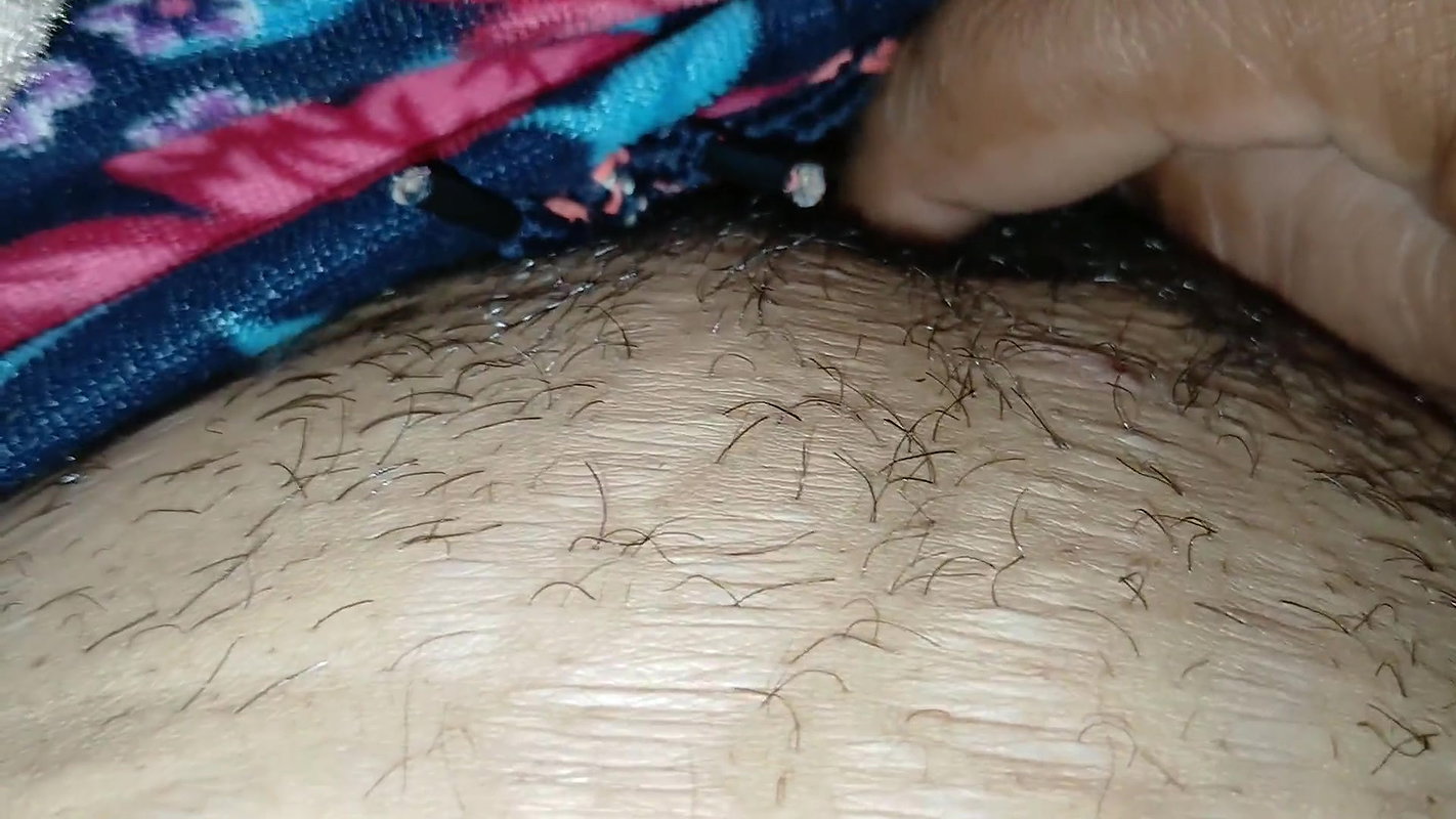 I fucked my step sister at night when no one was home