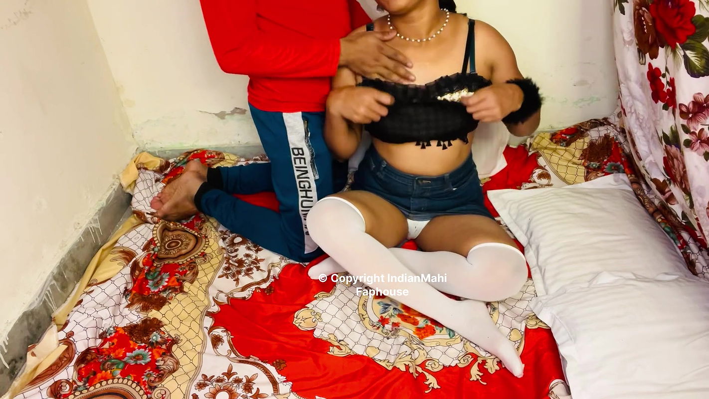 I Fucked a Lot Seeing the Neighbor Alone at Home Young Girl Cum in Mouth