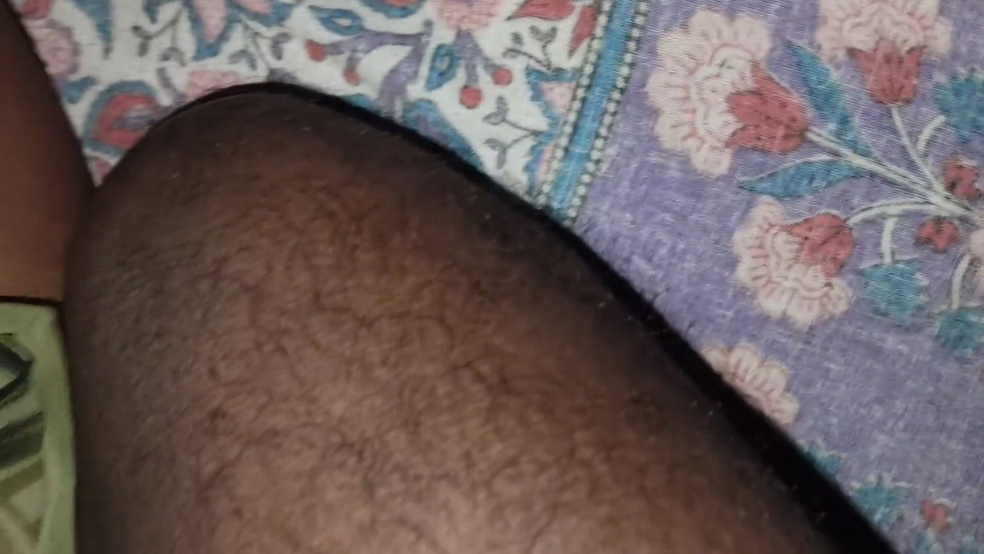 I fed banana to my stepsister and fucked her