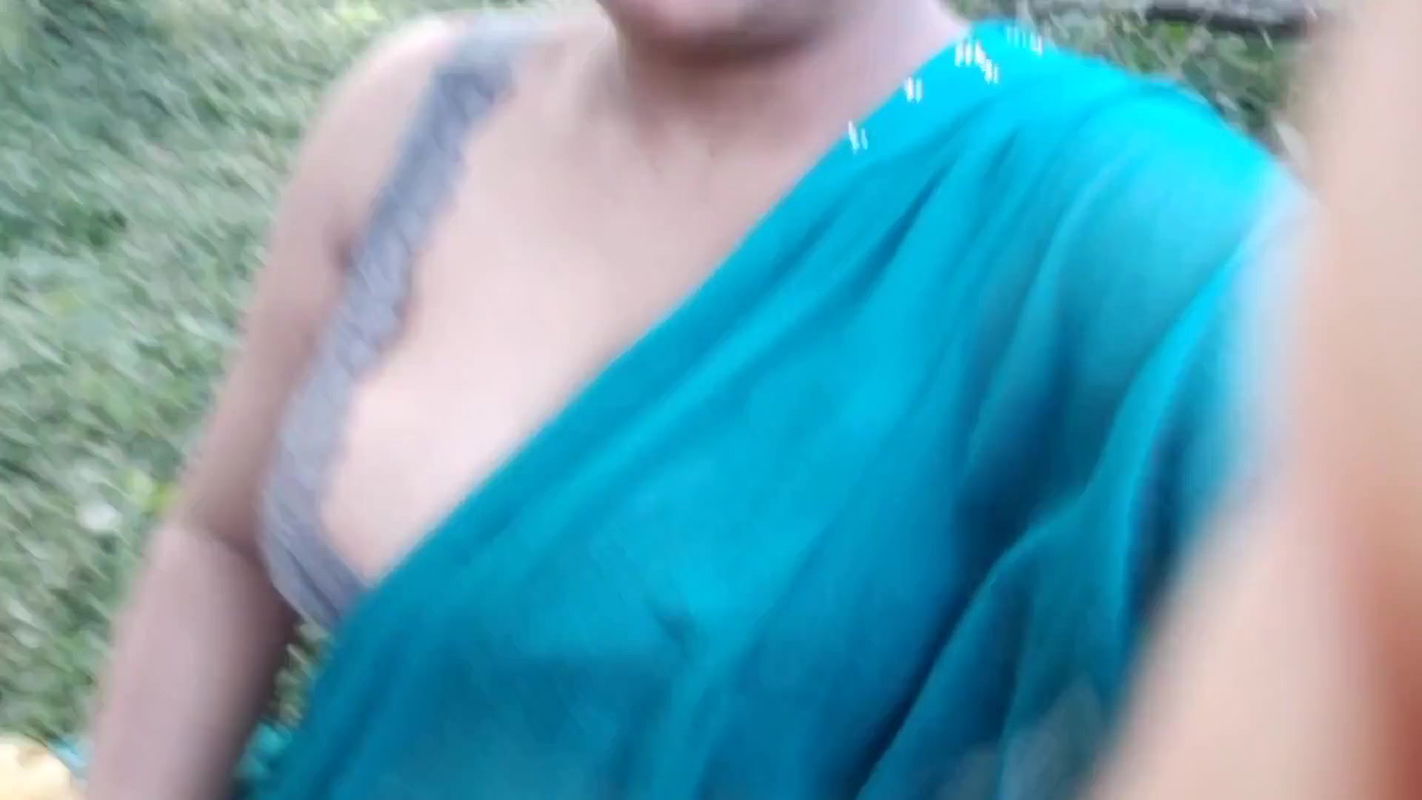 Hot Village Sister-in-law Is Alone in the Jungle and Has Cock Excitement by Playing Sex Games with Jake Boy