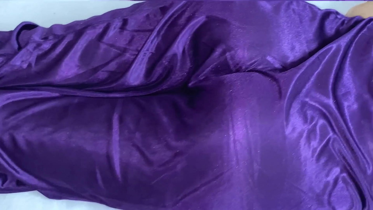 Hot slim Aunty juicey pussy fucking with hindi audio porn movies