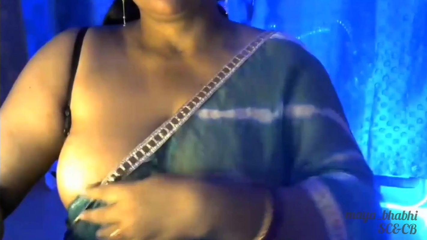Hot Sexy Lady Bhabhi Showing off Her Lovely Boobs Keeping Her Bra off Her Boobs Under Her Boobs