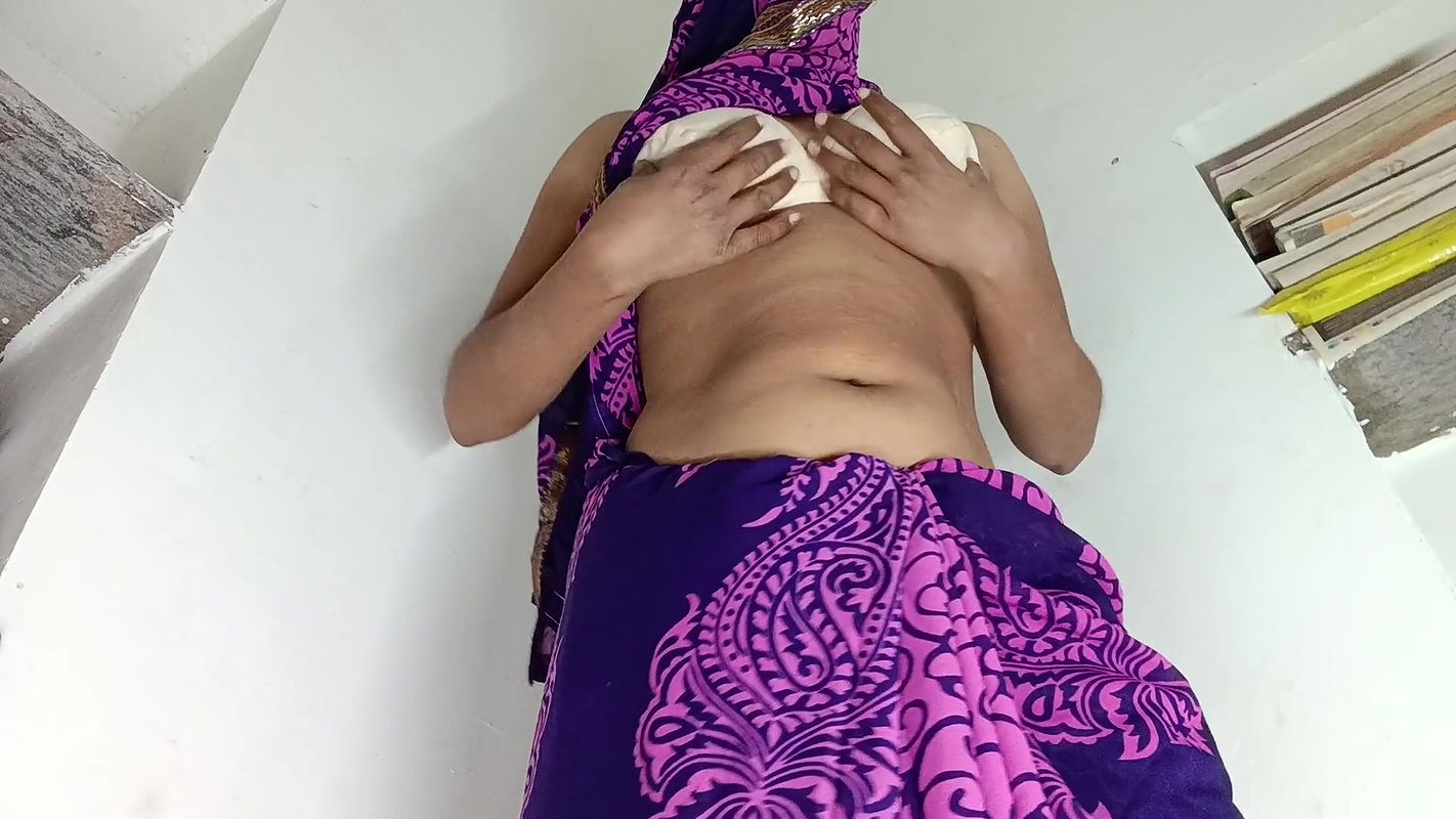 Hot Sexy Desi Indian Step-sister And Step-brother Chudai Desi Indian Bhabhi Ne Bade Lambi Lund Se Chut Mast Chudai Karwai Hindi Audio