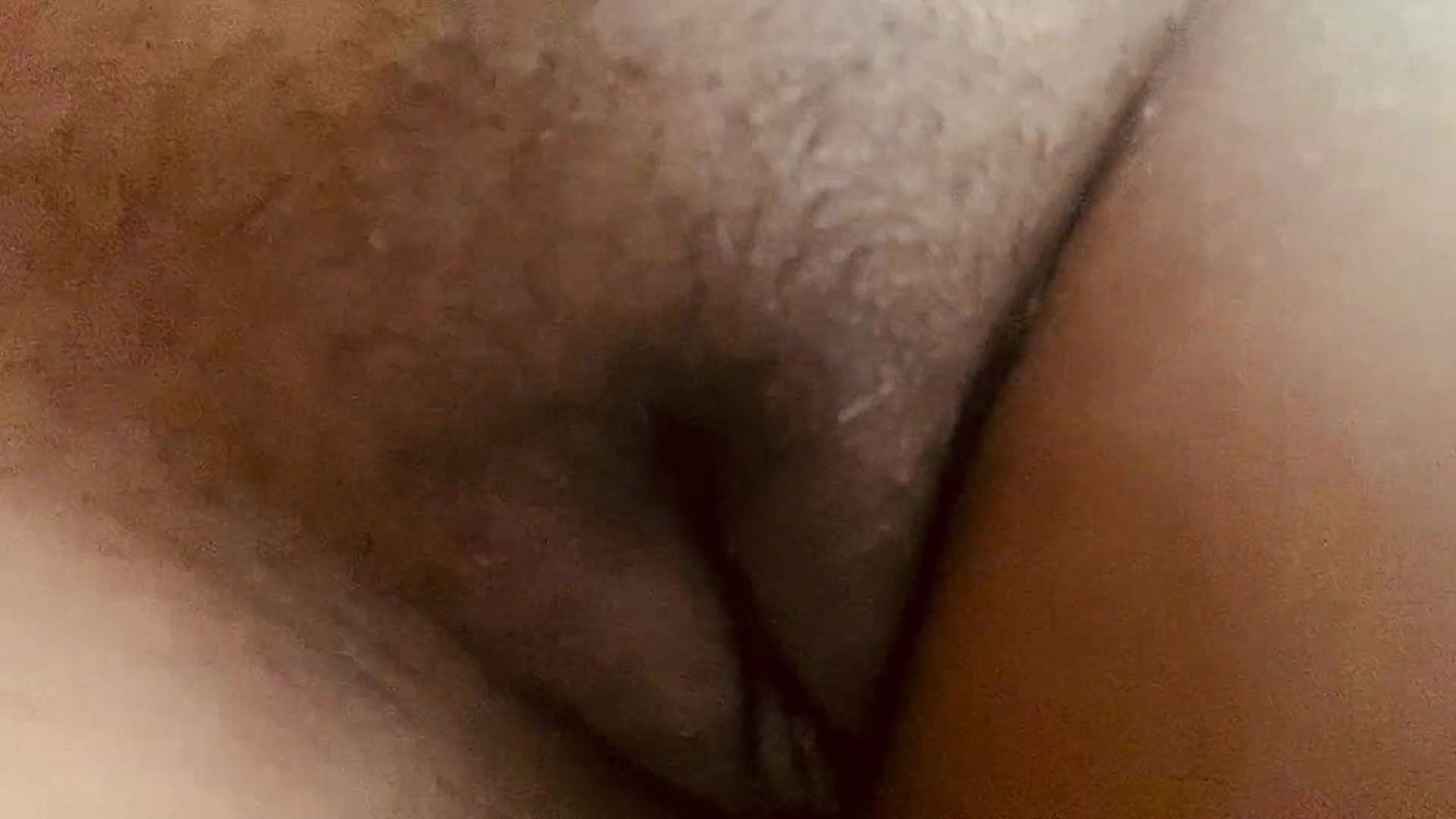 Hot hairy college student pussy