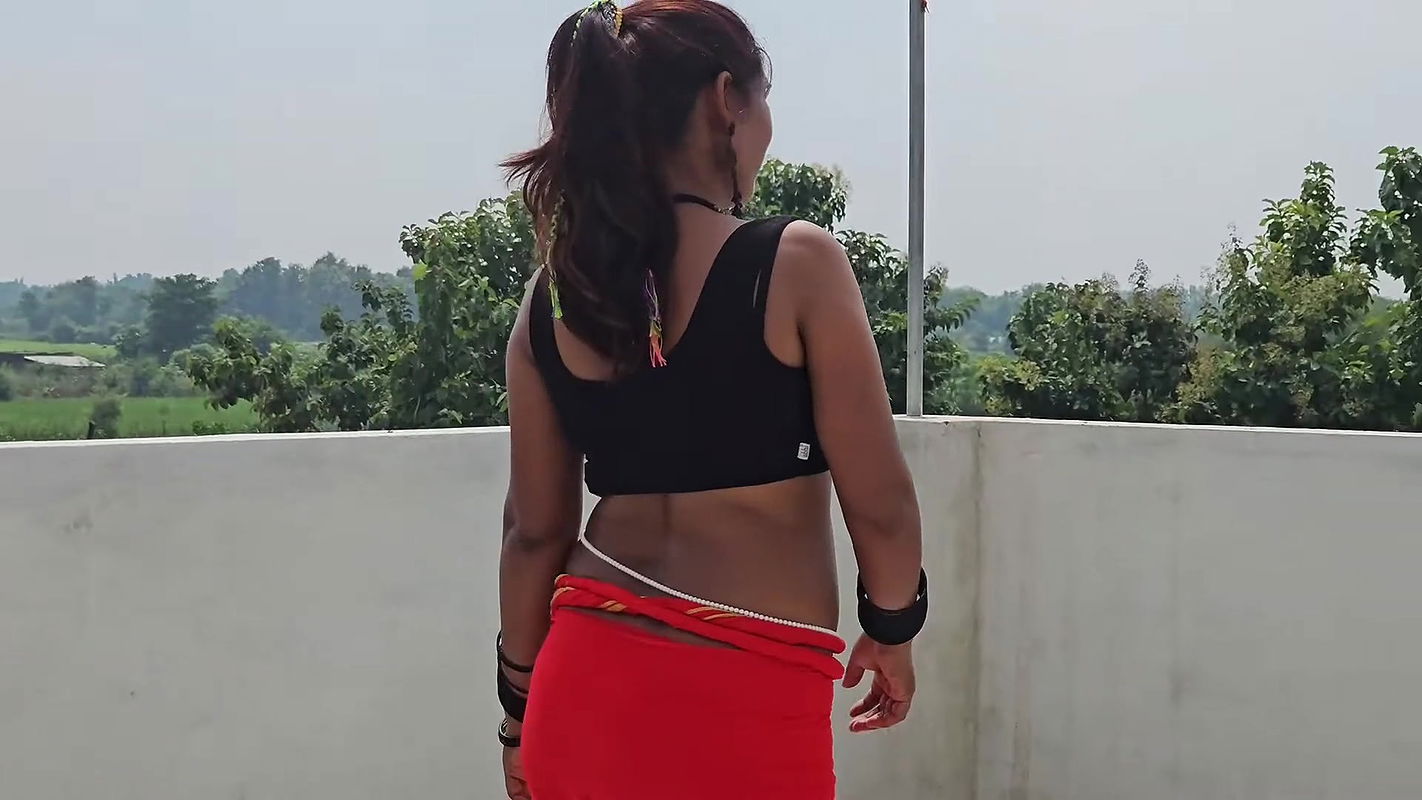 Hot desi indian girl bigg boobs big ass fucking in the room