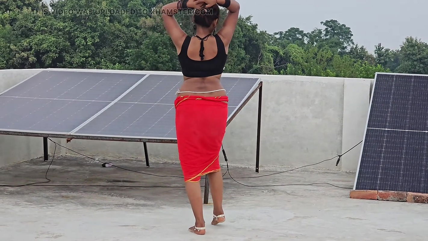 Hot desi indian girl bigg boobs big ass fucking in the room