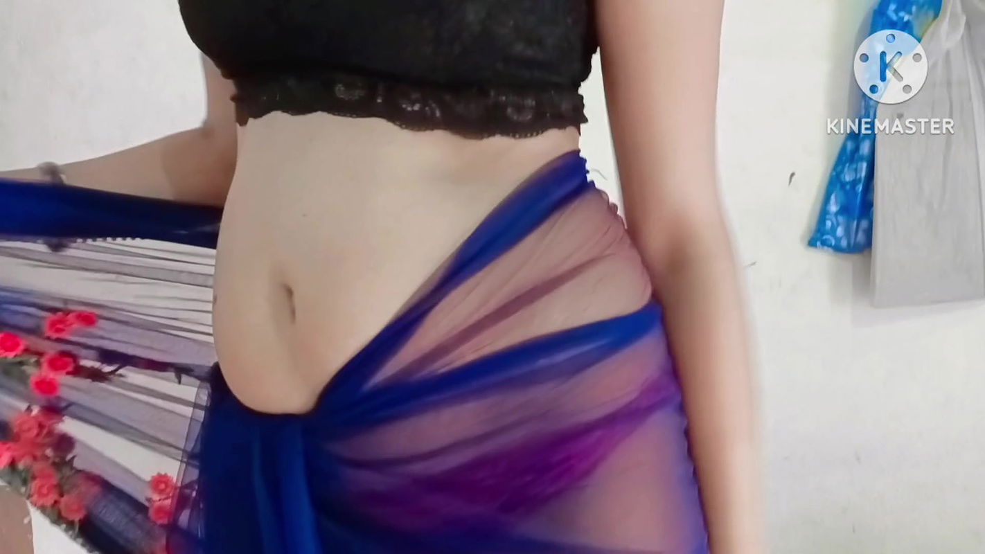 Hot bhabhi open bathing when brother-in-law caught seeing him bhabhi bathing brother-in-law saw