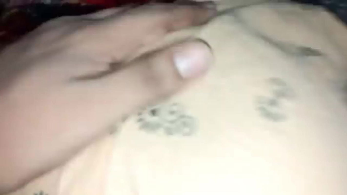 Hot bhabhi masterbating sex In Hindi