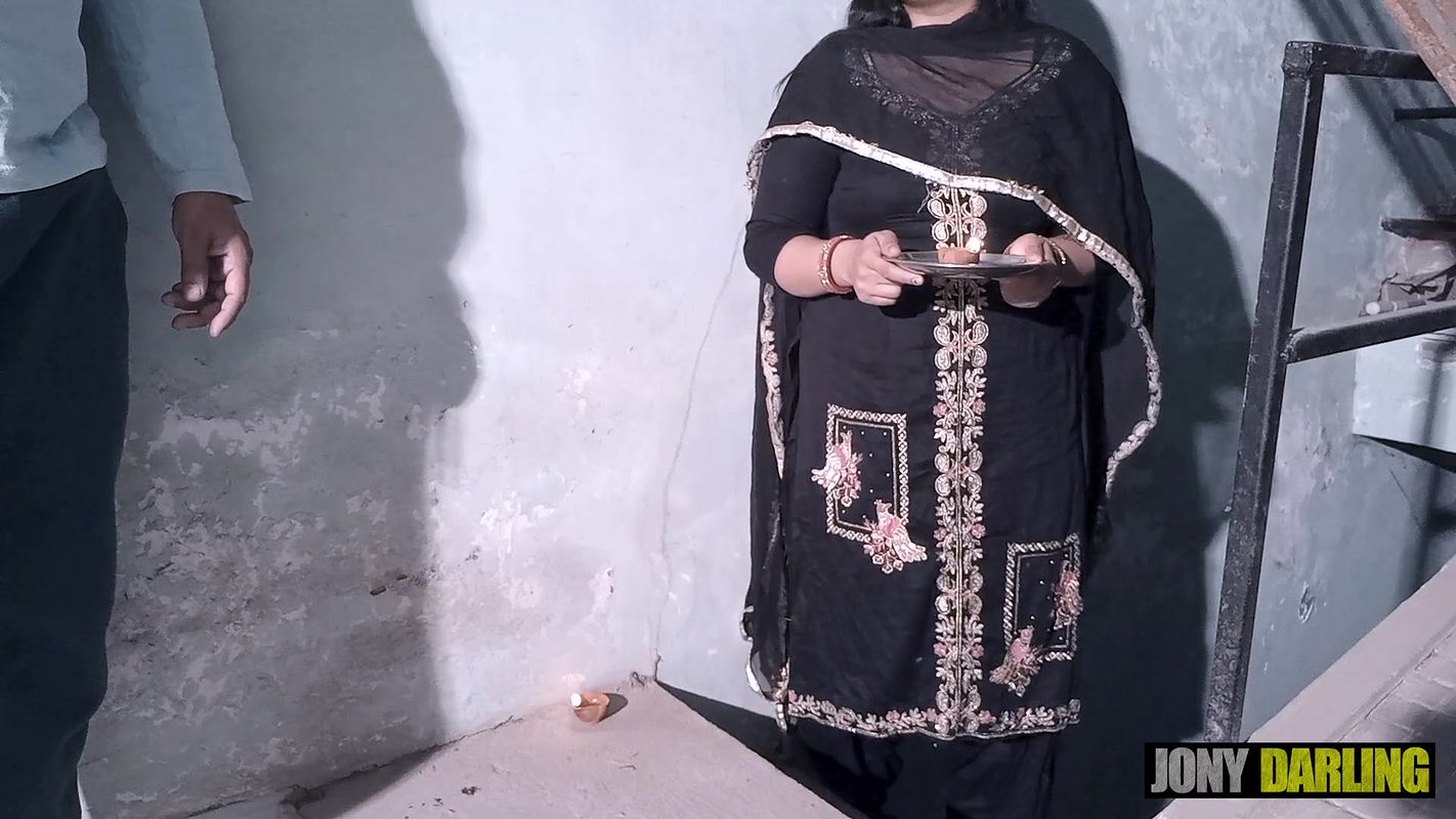 Diwali Ki Raat Maa Diye Laga Rahi Thi Ghar Ke Kone Me Pel Diya Maa Ko Your X Darling