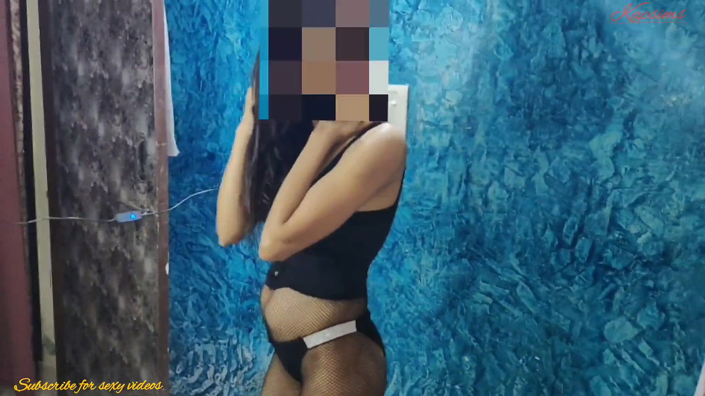 Desi indian wife real homemade wearing sexy dress and all position hindi