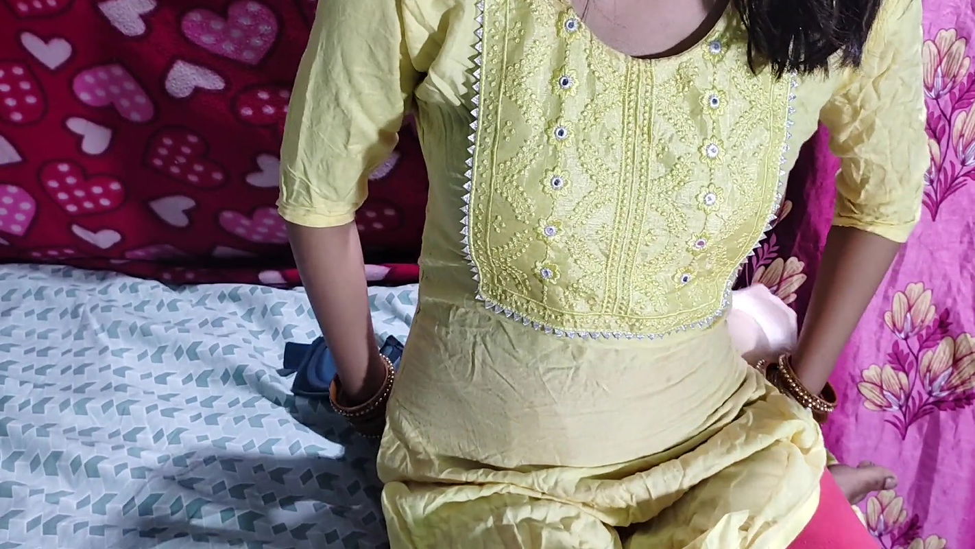 Desi Indian Bhabhi Fucked By Her Devar Hardcore In Absence Of Husband