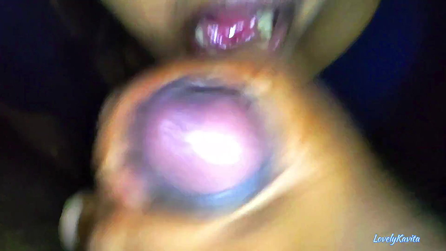 Bhabhi gave blowjob, took cum in mouth and swallowed it