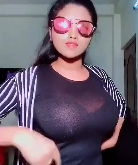 Desi Stylish 40D bobs college girl