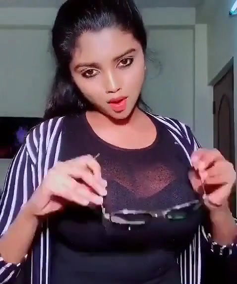 Desi Stylish 40D bobs college girl