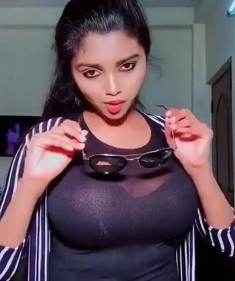 Desi Stylish 40D bobs college girl
