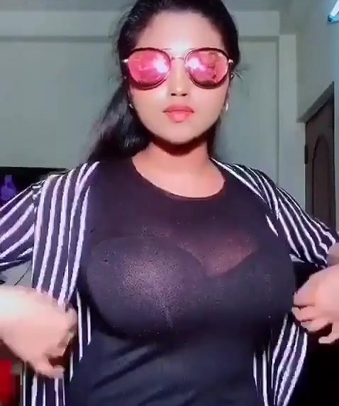 Desi Stylish 40D bobs college girl