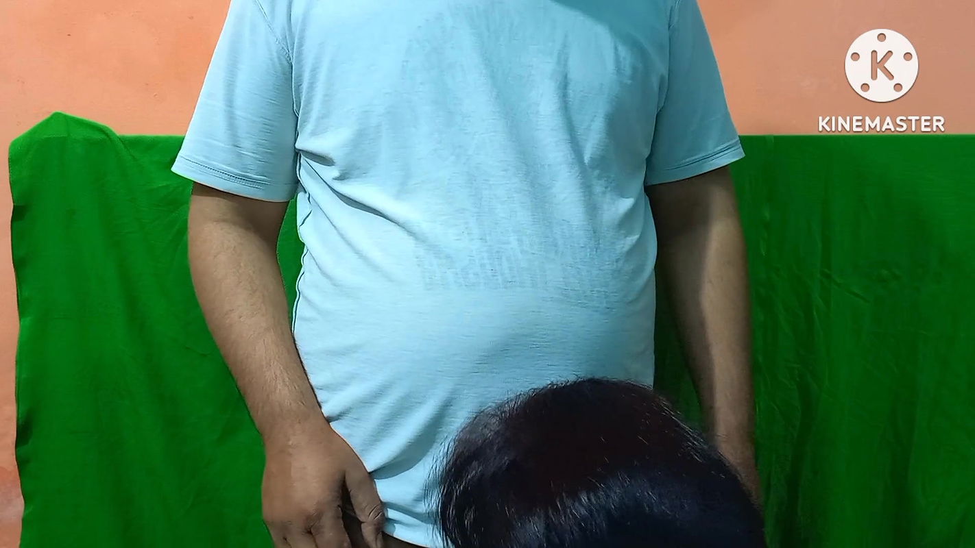 An Indian girl love fight with her husband and giving blowjob