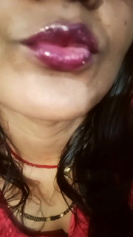 Indian bhabhi roleplay horny sexy lips