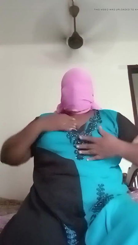 Indian anty full body show massageing performance videos