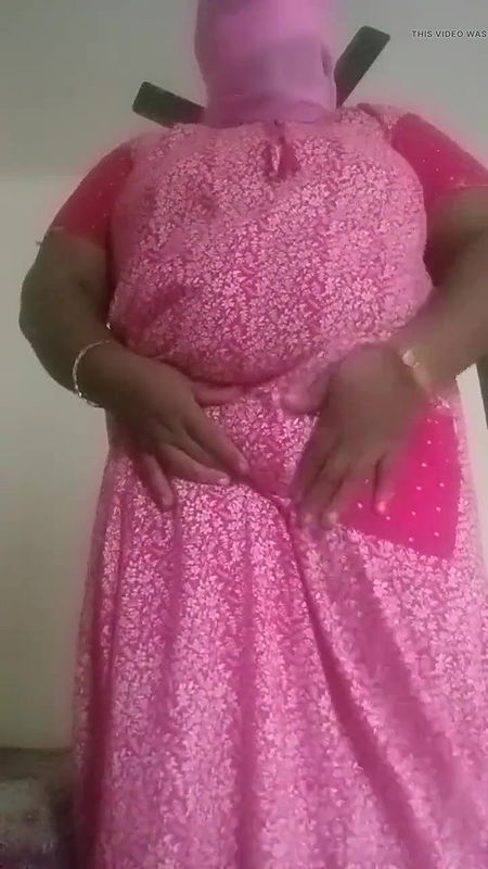 Indian anty bedroom body massage show