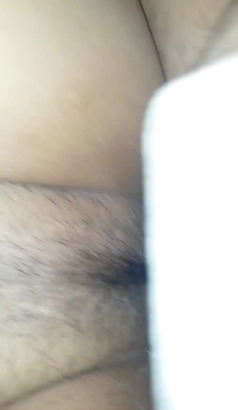wife cummed over belly