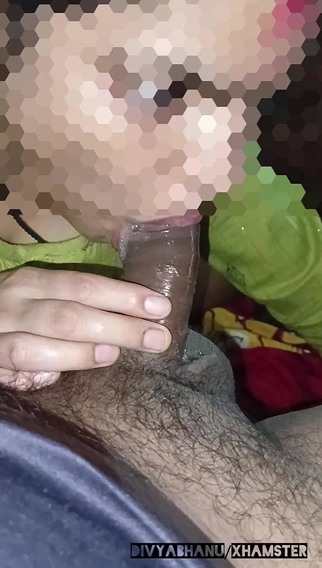 Hot Indian bhabhi Divya used by her husband