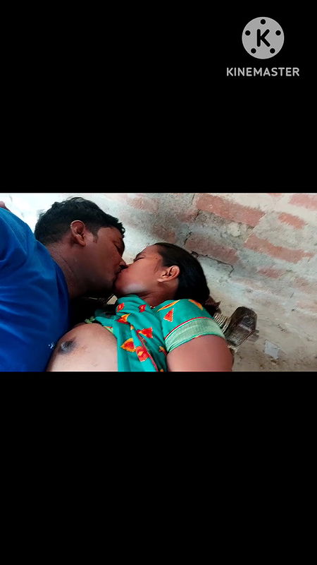 Indian Housewife Kissing Sex Hindi Video