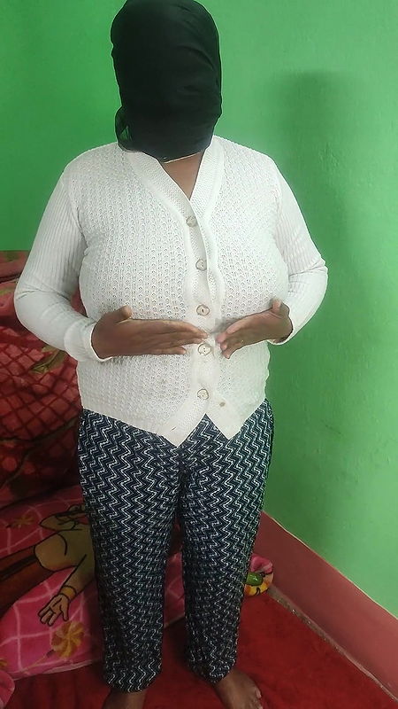 Indian Hot wife squirting in white dress