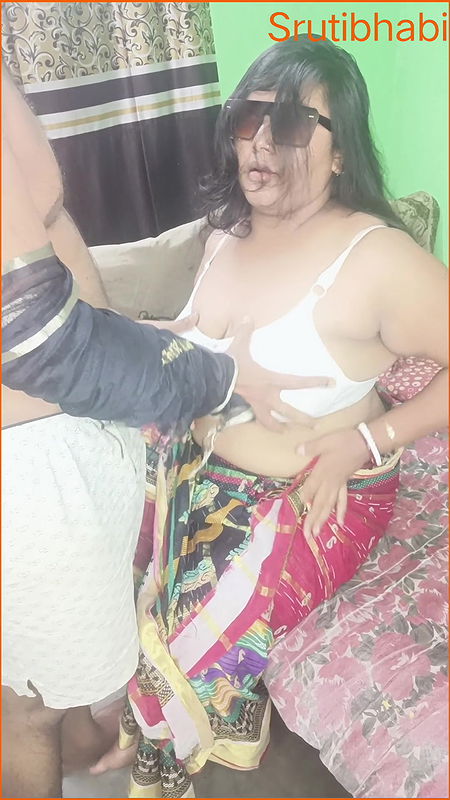 Indian hot housewife fucking with neighbour boy and cum in her pussy
