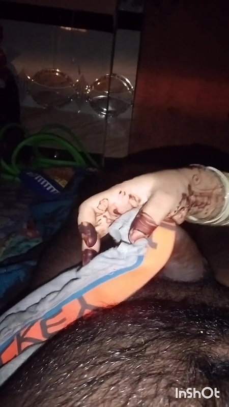 Indian desi girl sucking cock