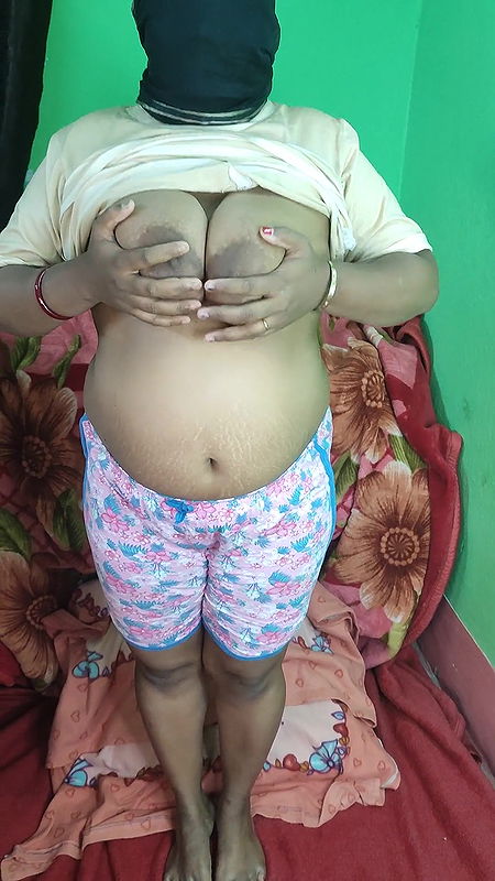 Indian Big ass wife workout on the red carpet and showing her muscular body to you