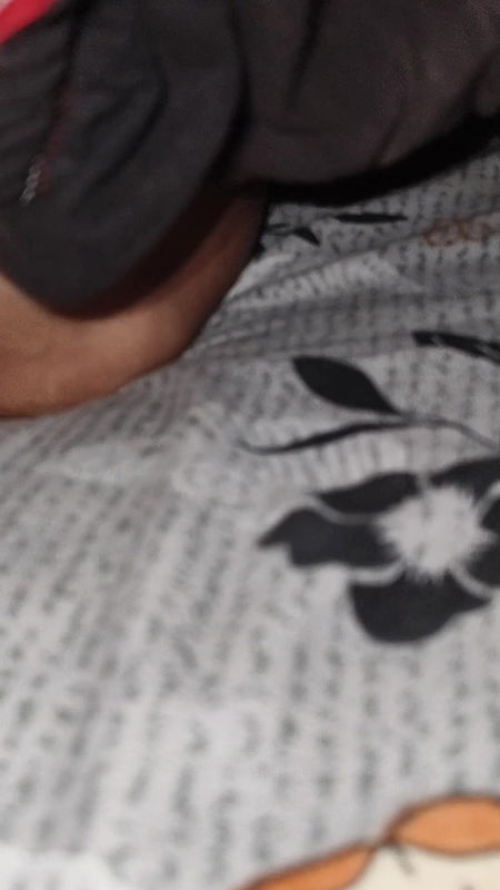 Indian bhabhi 1st time blowjob uske baad gand marwai