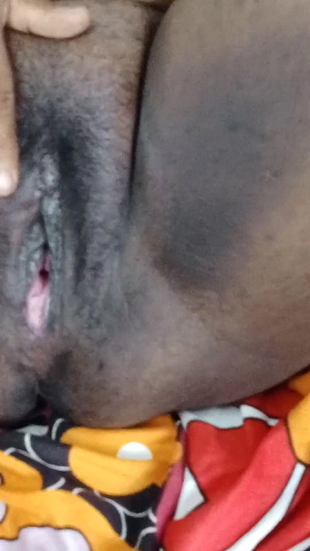 Indian Anty Hot Scene in Bed Room