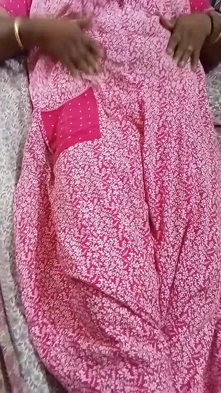 Indian Anty Bedroom Finger Massage