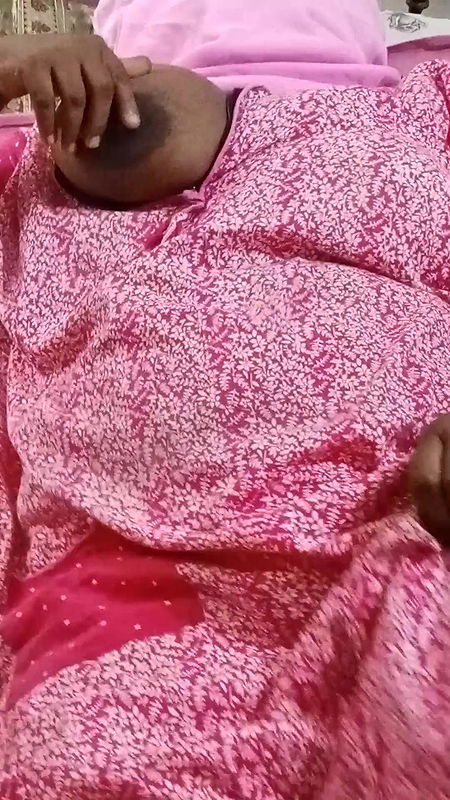 Indian Anty Bedroom Finger Massage