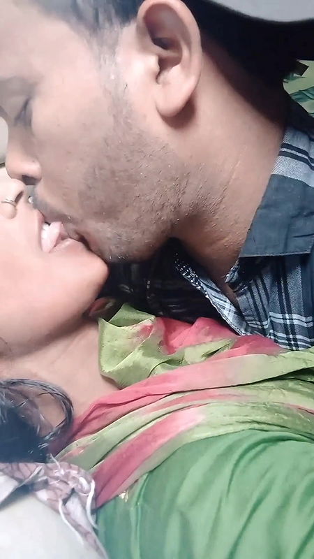 I took my girlfriend to the hotel and fucked her hard