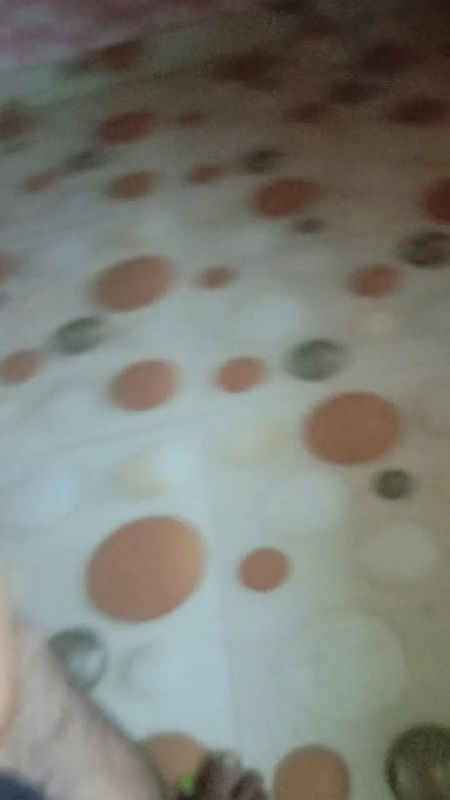 I fuck first time my gf thigt ass