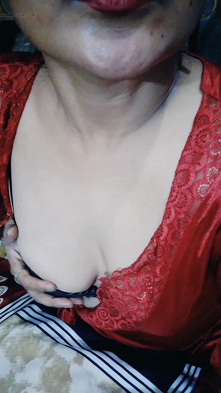 Hot sexy wife sharing her first sex story