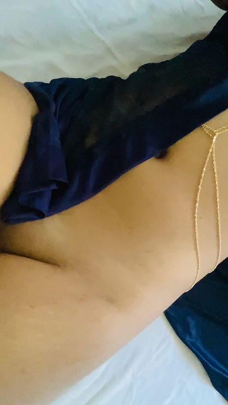 Hot sexy nude college girl