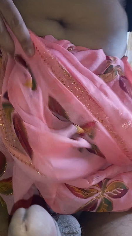 Hot sexy Kitu Bhabhi called her lover and enjoyed fucking him in the old house by straightening his dick