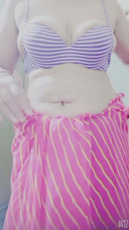 Hot Sangeeta masturbating for the guy who sold her a new bra