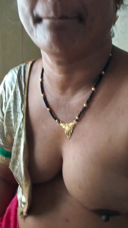 Hot Desi Indian couple First Golden Night. In room