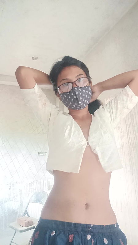 Hot cute girl squirting video and hard orgasm