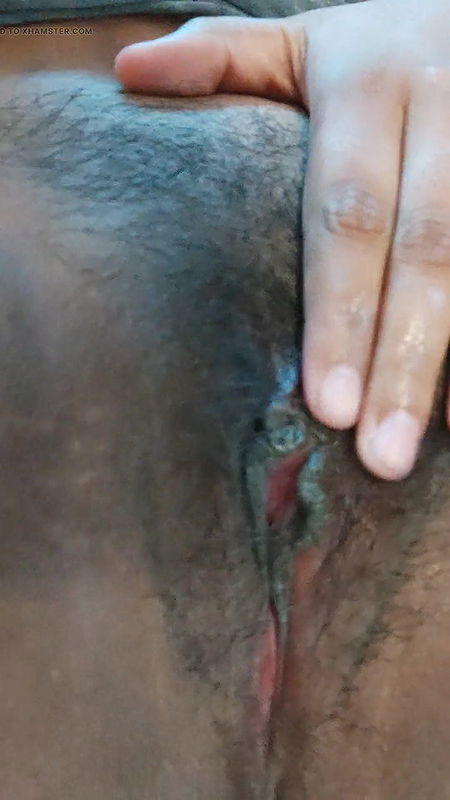 Hairy pussy close up